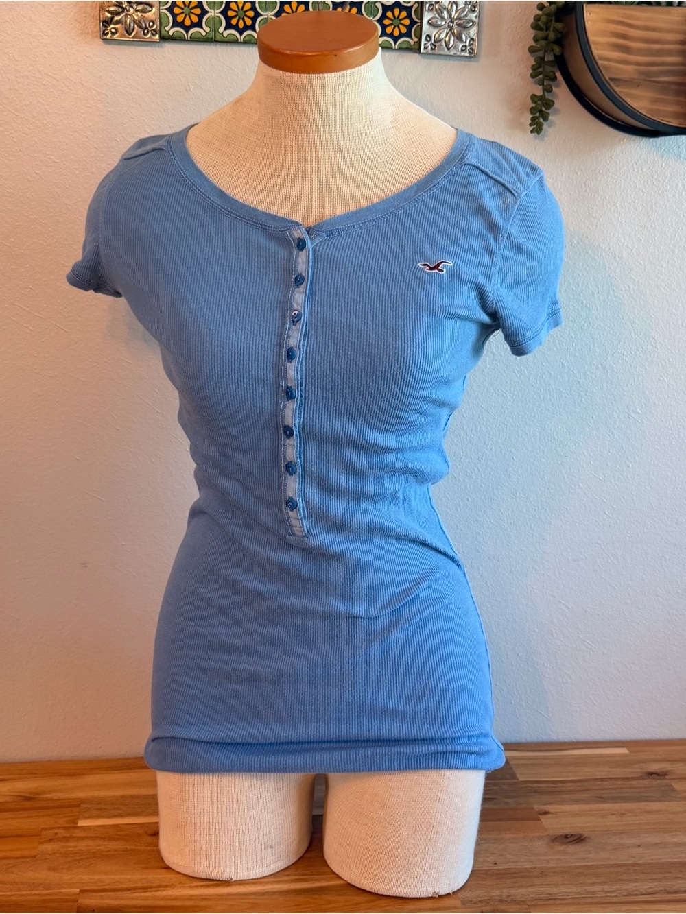 Vintage Y2K Hollister Ribbed Henley Top - Size L